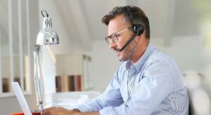 Siete de cada diez españoles se negarían a que su empresa les quite el teletrabajo