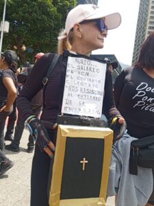 Trabajadores salen a las calles de Caracas para exigir mejoras salariales y laborales este #1May (FOTOS)