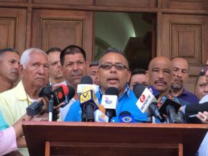 Transportistas se movilizarán este miércoles en respaldo a Guaidó
