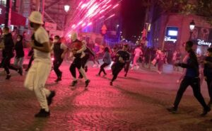 Tres heridos y 43 detenidos en incidentes por la celebración del triunfo del PSG en París - AlbertoNews