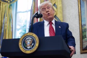 Trump felicita a Prevost y celebra como un "gran honor" que sea estadounidense