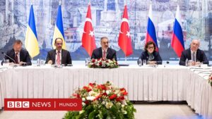 Ucrania y Rusia acuerdan un gran intercambio de prisioneros en su primera negociación directa en más de tres años