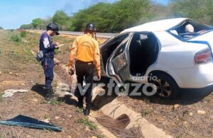 Un hombre y una mujer lesionados deja vuelco de Aveo cerca del Complejo Petroquímico José Antonio Anzoátegui
