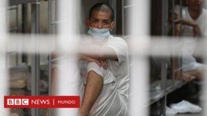 Un juez federal prohíbe a Trump deportar a venezolanos bajo Ley de Enemigos Extranjeros
