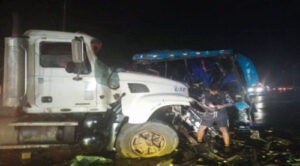 Unos 21 heridos deja accidente en carretera Cagua-La Villa