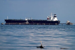 Venezuela redujo en 20% sus exportaciones petroleras por suspensión de cargamentos a Chevron