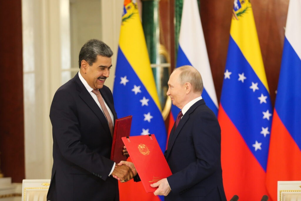 Venezuela y Rusia firman Acuerdo de Cooperación y Asociación Estratégica por 10 años - Yvke Mundial
