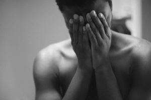 Víctimas de médico "predador sexual" en EEUU llegan a un acuerdo por USD 750 millones - AlbertoNews