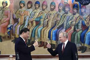 Xi Jinping visita Moscú para reforzar su alianza estratégica con Putin