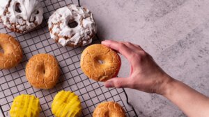 cómo preparar los diferentes tipos de rosquillas de San Isidro