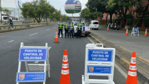 recorrido de marcha principal y sitios de control en salidas y entradas a la ciudad; estos son los desvíos