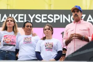 vamos a rescatar a Maikelys y a los 252 secuestrados en El Salvador