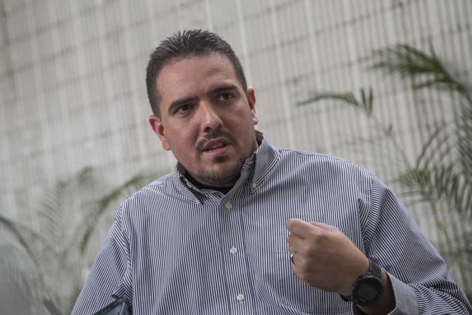 votó alrededor del 25% del registro electoral
