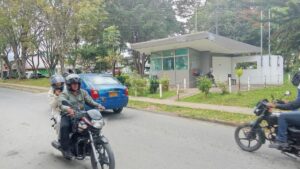 '¡Tenemos que ser valientes!', dice doña Estela, la heroína que impidió que vándalos incineraran el CAI en Popayán
