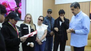 Venezuela entrega nacionalidad post mortem a merenguero dominicano Rubby Pérez