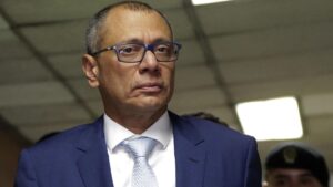 Fiscalía pide 13 años de prisión para exvicepresidente Glas en Ecuador por peculado - AlbertoNews