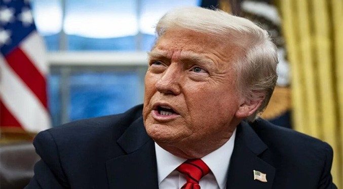 Trump sugiere que respalda un «cambio de régimen» en Irán