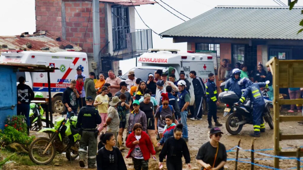 30 mil personas habitan la zona de la tragedia