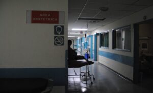 A falta de médicos e insumos, chavismo decidió instalar cámaras de seguridad en hospitales