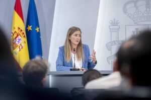 Aagesen eleva al Gobierno el informe sobre el apagón tras trasladárselo al Consejo de Seguridad Nacional