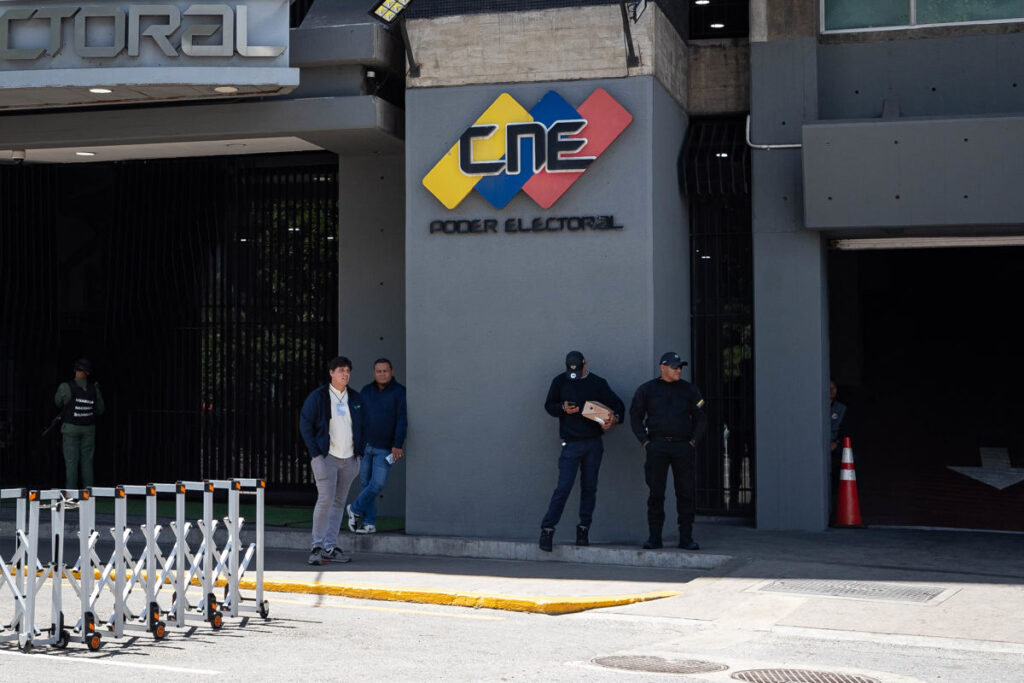 Alcaldes opositores que no participarán en elecciones