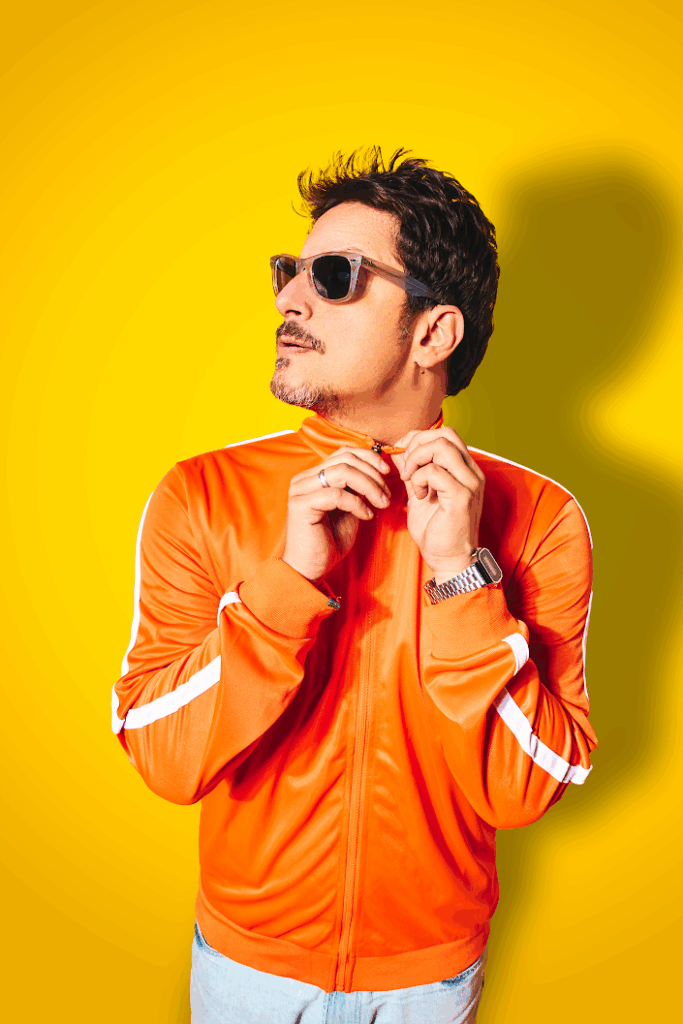 Alex Goncalves presenta “Criterios”, su nuevo show de stand up de gira por Estados Unidos