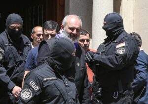Armenia arresta a un arzobispo por un presunto intento de golpe de Estado