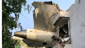 Asciende a 270 la cifra de muertos en el accidente del avión de Air India