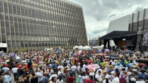 Así está el ambiente en La Alpujarra, en Medellín, por el evento de Paz Urbana del presidente Gustavo Petro