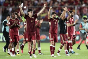 Así está la lucha por un cupo al Mundial de Fútbol en Suramérica