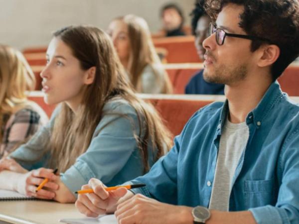 Así puede acceder a una beca - crédito para estudiar en la universidad | Finanzas | Economía