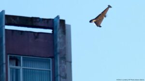 "Ataque masivo" con drones en Ucrania denuncian autoridades – DW – 23/06/2025