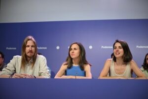 Belarra dice que el Ejecutivo "ha muerto" y que la corrupción del PSOE es una forma de gobierno y "no manzanas podridas"