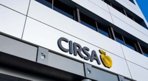 Blackstone estudia la operación "en las próximas semanas"