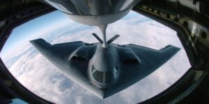 Bombas «antibúnker», misiles de largo alcance y los aviones más sofisticados y letales del arsenal estadounidense; así ha sido el ataque a Irán