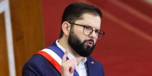 Boric, en su última cuenta al país, defiende logros «solo posibles en un gobierno progresista»