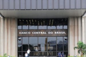 Banca y Negocios