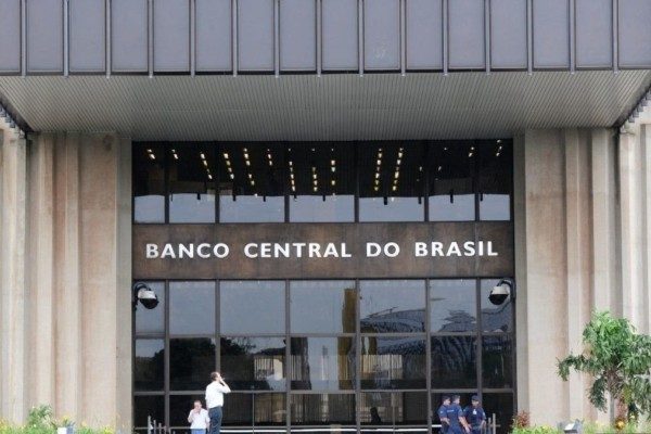 Banca y Negocios