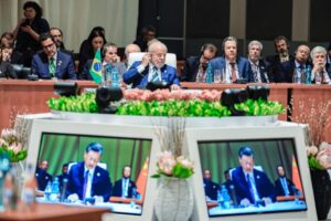 Brasil lidera los Brics en medio de tensiones entre EEUU y China : IPS Agencia de Noticias