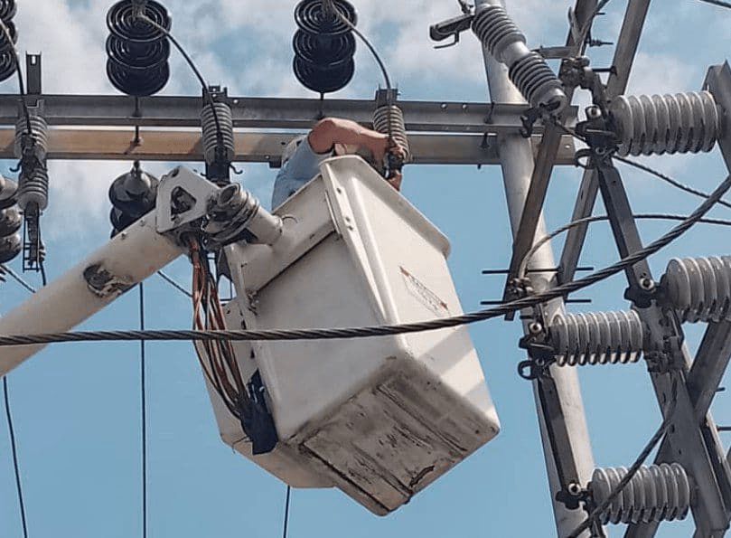 Brindan mantenimiento en la subestación San Joaquín en la zona sur – Diario La Nación