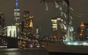 Buque escuela de la Armada Mexicana que chocó en Nueva York será remolcado hasta Brooklyn - AlbertoNews
