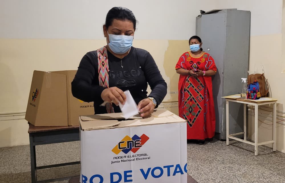 CNE da a conocer quiénes serán los tres diputados indígenas a la AN