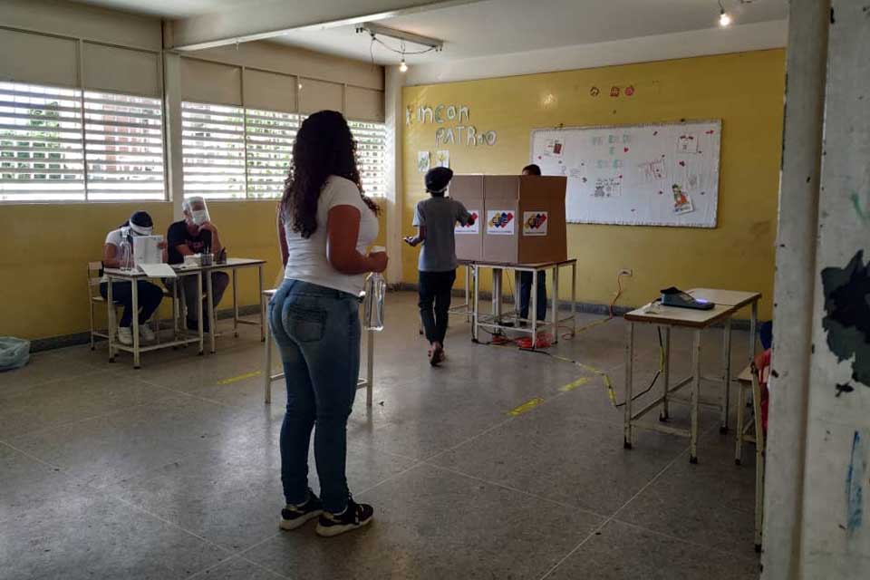 CNE publica enlace externo para exceptuarse del servicio electoral del #27Jul