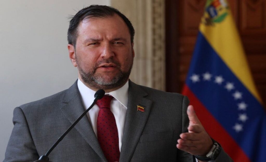 Canciller Yván Gil