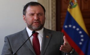 Canciller Yván Gil