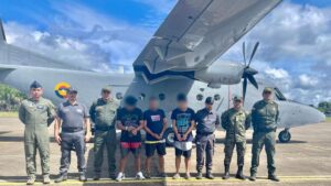 Capturan en Vaupés a tres disidentes de las Farc que reclutaban a menores indígenas en internados rurales