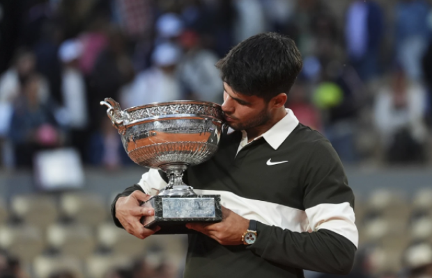 Carlos Alcaraz se alzó como campeón del Roland Garros 2025
