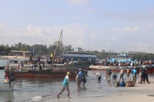 Clamor por una acción global para salvar la pesca a pequeña escala : IPS Agencia de Noticias