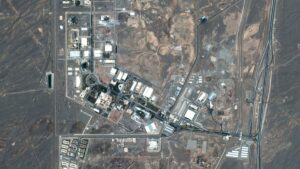 Cómo fue el ataque de EEUU a las tres instalaciones nucleares en Irán