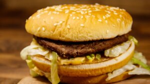 Cómo hacer en casa una hamburguesa 'Big Mac' saludable si estás en pérdida de peso: "Saludable y baja en caloría"